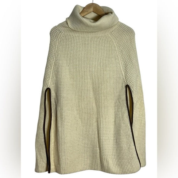 Ralph Lauren Cream Wool Blend Poncho - Picture 3 of 6